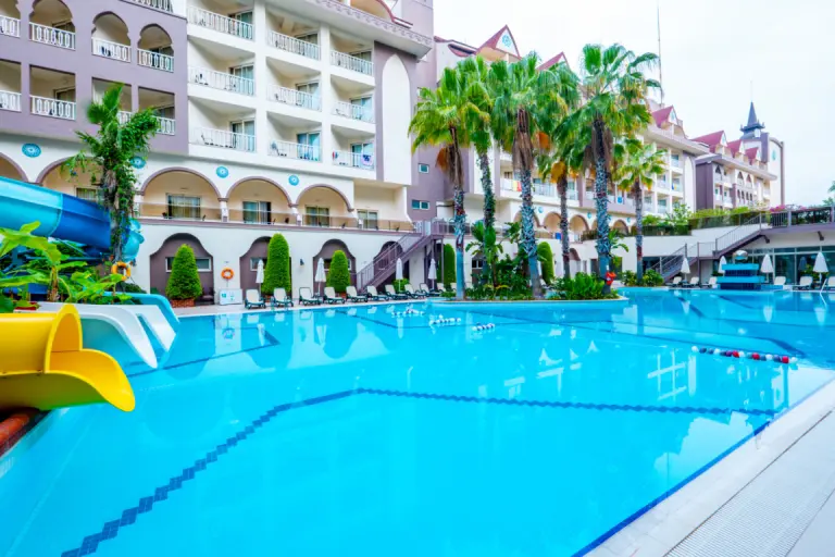 Açık Havuzlar (2/19)