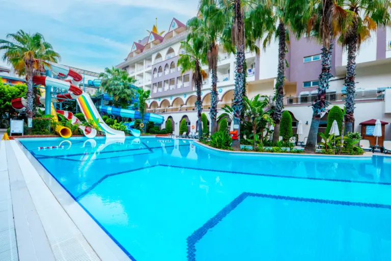 Açık Havuzlar (7/19)