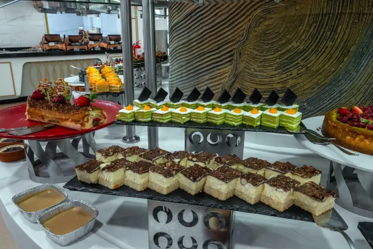 Crown Restoran (Ana Restoran) (43/49)