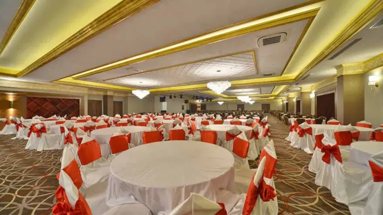 Toplantı &amp; Etkinlik (3/8)